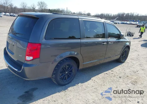 2019 Dodge Grand Caravan Gt z USA, uszkodzony, nr VIN 2C4RDGEG2KR694581